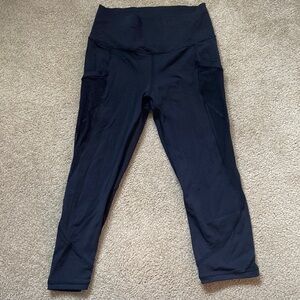 Black lululemon leggings